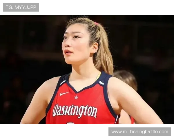 李梦WNBA年薪仅6万美元,出场时间有限沦为轮换球员 李梦WNBA年薪仅6万美元,出场时间有限沦为轮换球员